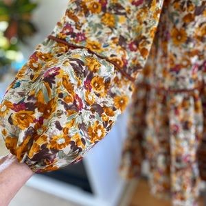 - Kourt XS boho floral print dress LIKE NEW